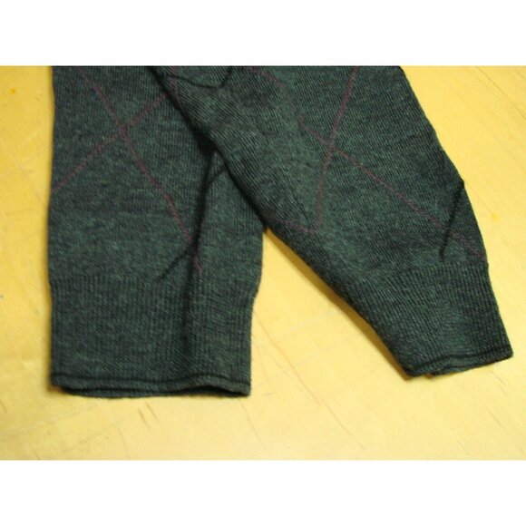 Jos. A. Bank Traveler Sweater Mens L Merino Wool V Neck Gray Black Maroon Stripe - Picture 10 of 10